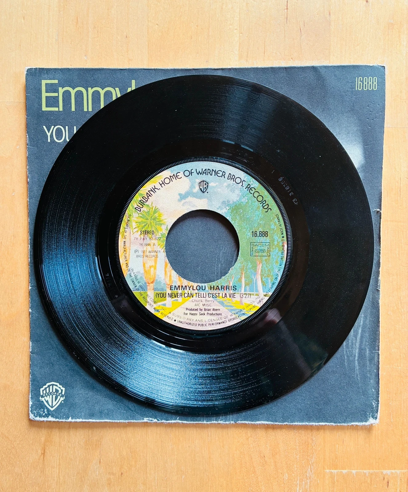 45T vinylschijf Emmilou Harris You never can tell. – photo 2